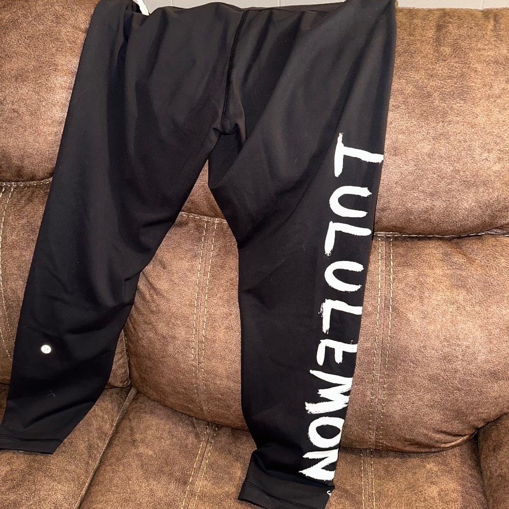 NWT Lululemon Wunder Train 25” Legging Limited Edition Ed Curtis, size 12